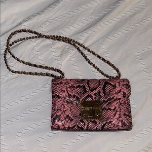 Micheal Kors Pink Snake Print Chain Bag Like New